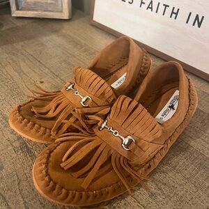 Fringed Moccasin Loafers with Silver Bit in Brown